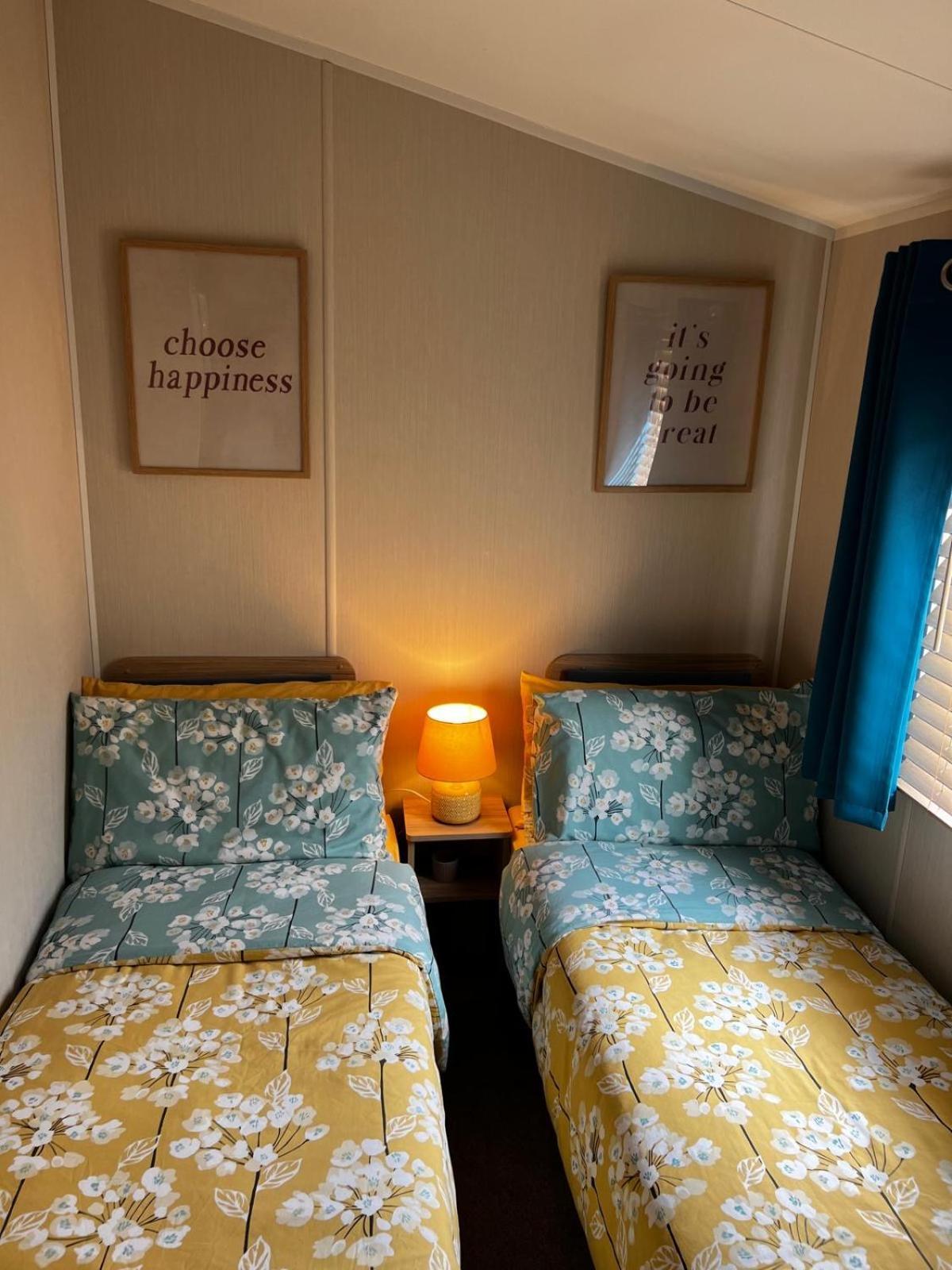 Sandy Bay Caravan Getaway Newbiggin-by-the-Sea Exterior photo