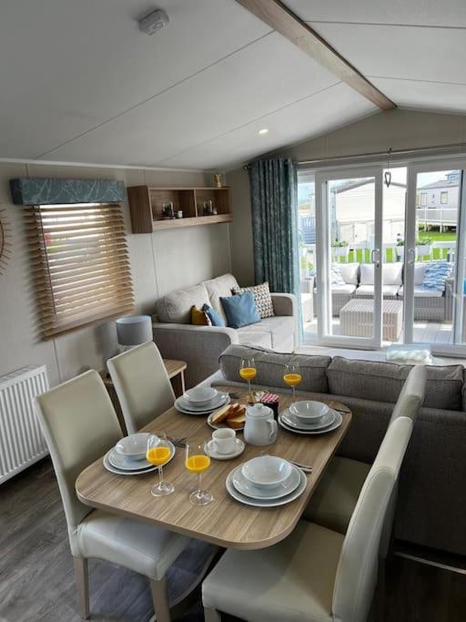 Sandy Bay Caravan Getaway Newbiggin-by-the-Sea Exterior photo