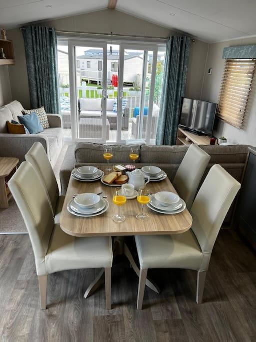 Sandy Bay Caravan Getaway Newbiggin-by-the-Sea Exterior photo